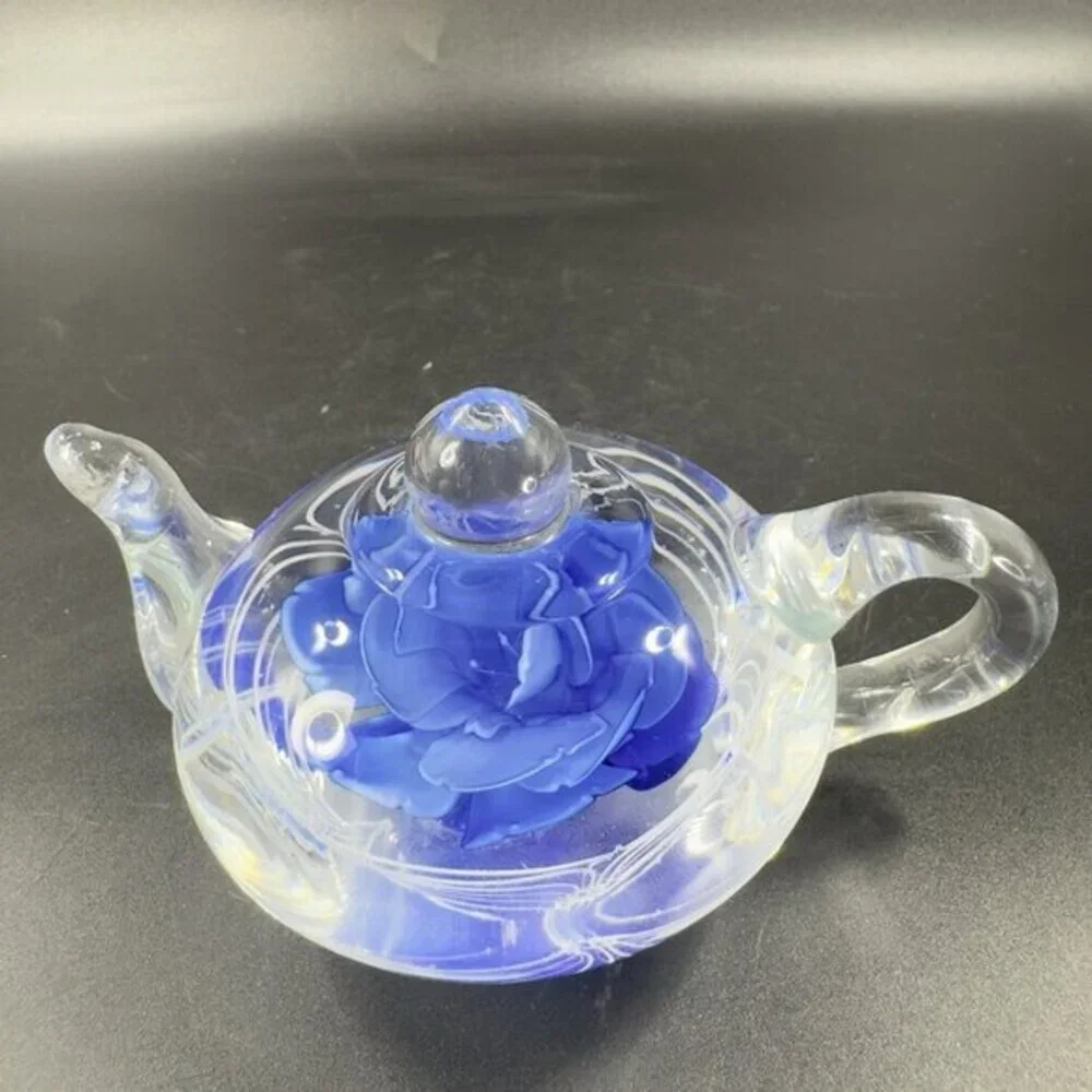 Dynasty Gallery Glass Teapot Carafe Jug Blue With White‎ Swirls Paperweight VTG